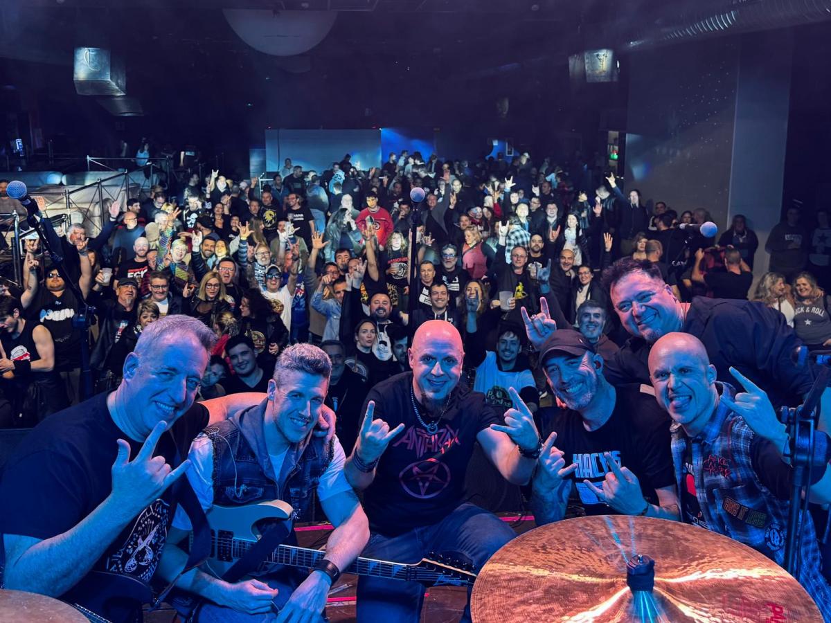 📷El concierto en imágenes de HACHES en la sala Repvblicca de Valencia en la gira 35 aniversario de&nbsp;Porretas